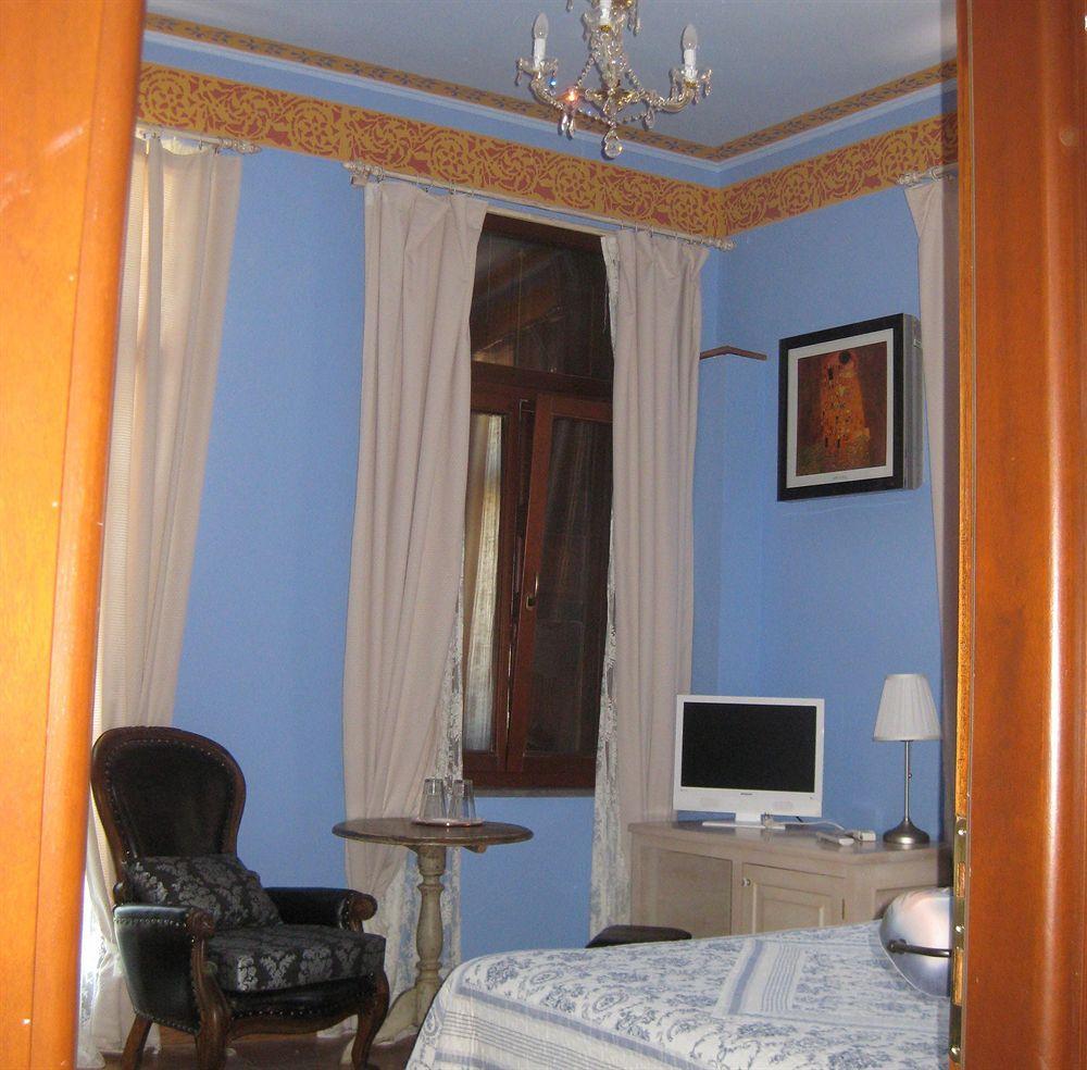 Traditional Hotel Ianthe Véssa Pokoj fotografie