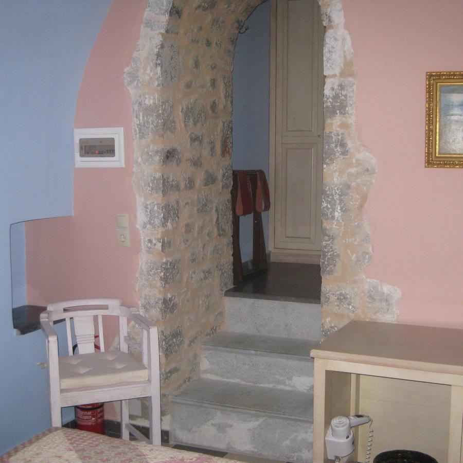 Traditional Hotel Ianthe Véssa Pokoj fotografie
