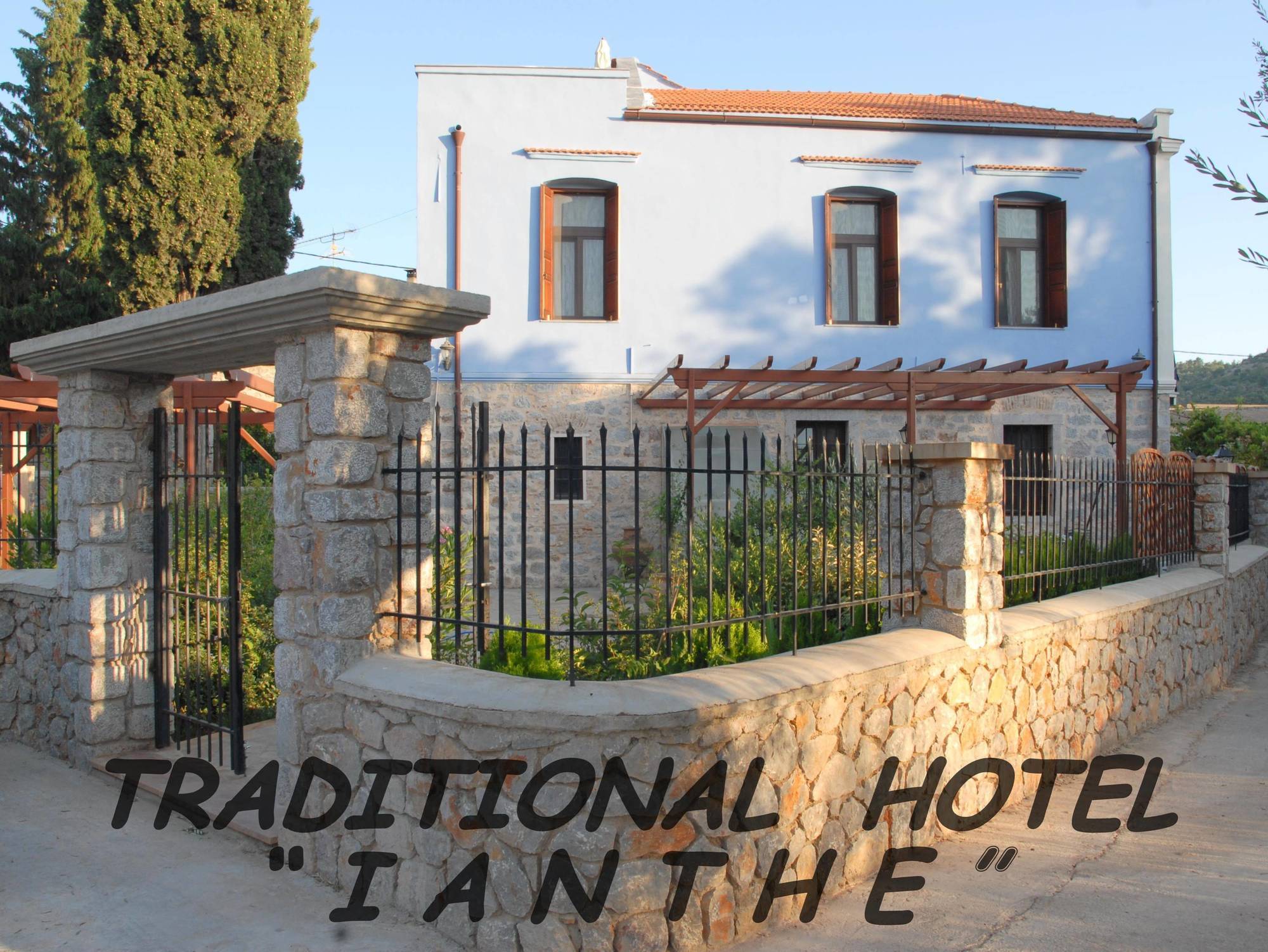 Traditional Hotel Ianthe Véssa Exteriér fotografie